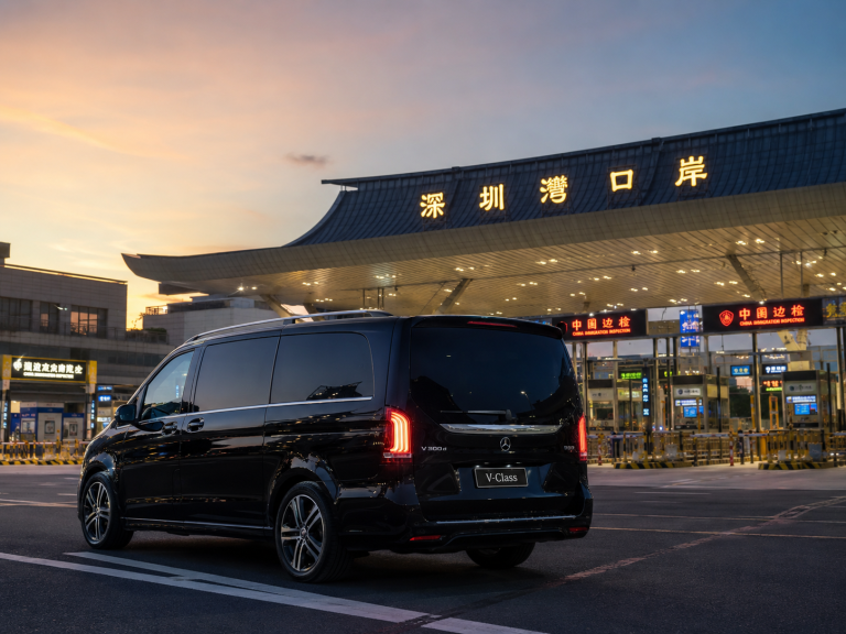 Mercedes-Benz V-Class · 深圳湾口岸