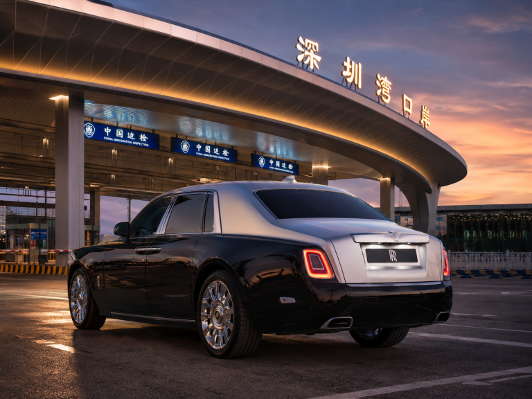 Rolls-Royce Phantom · 深圳湾口岸